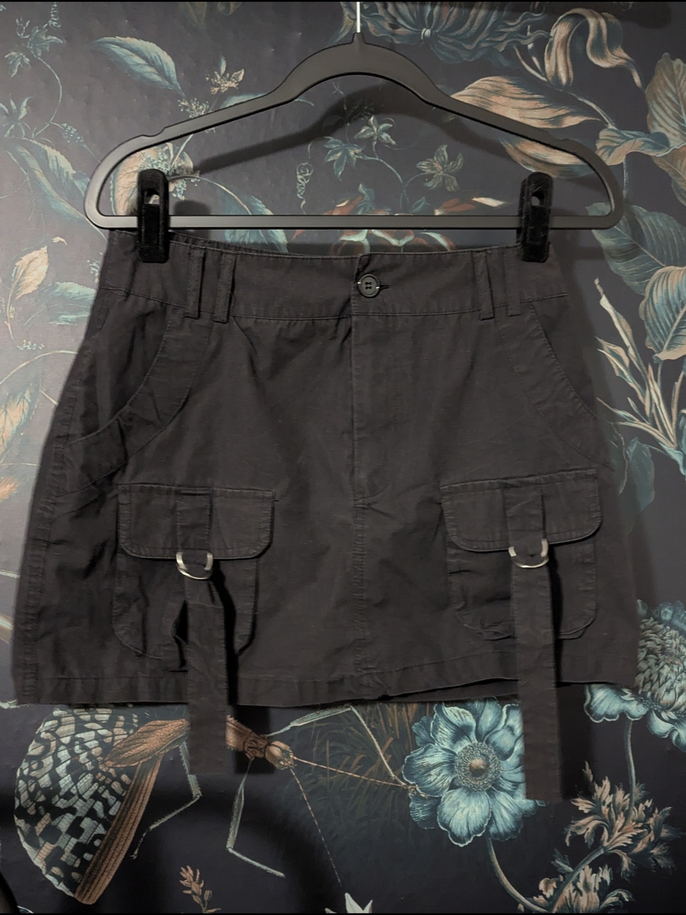 Vintage Y2K Goth rue21 Black Cargo Mini Skirt with D Ring Straps Size M